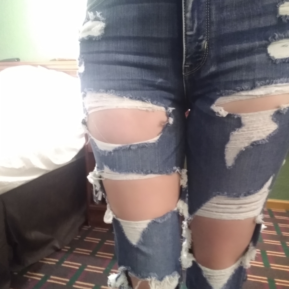 American Eagle ripped jeans